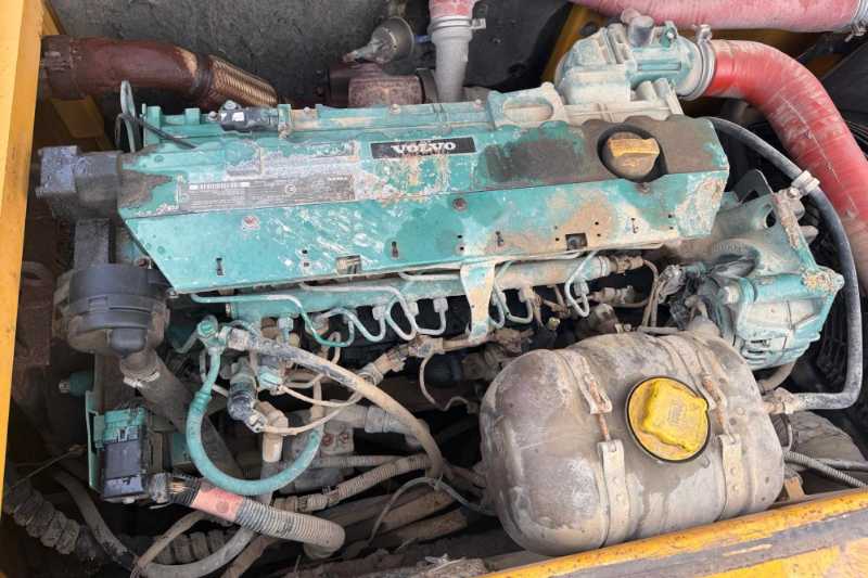 OmecoHub - Immagine VOLVO EC235CNL